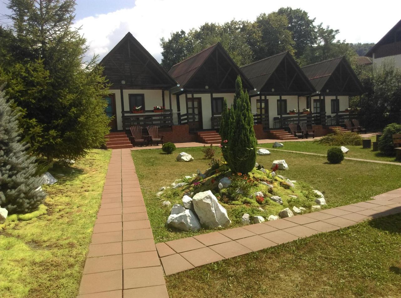 Vila Paula & Spa Sovata Exteriör bild